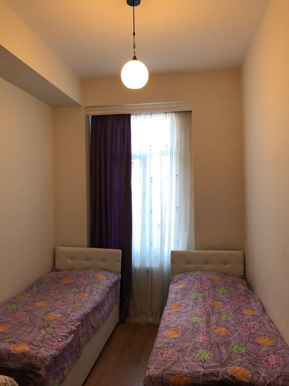 באטומי Apartment Like Home מראה חיצוני תמונה